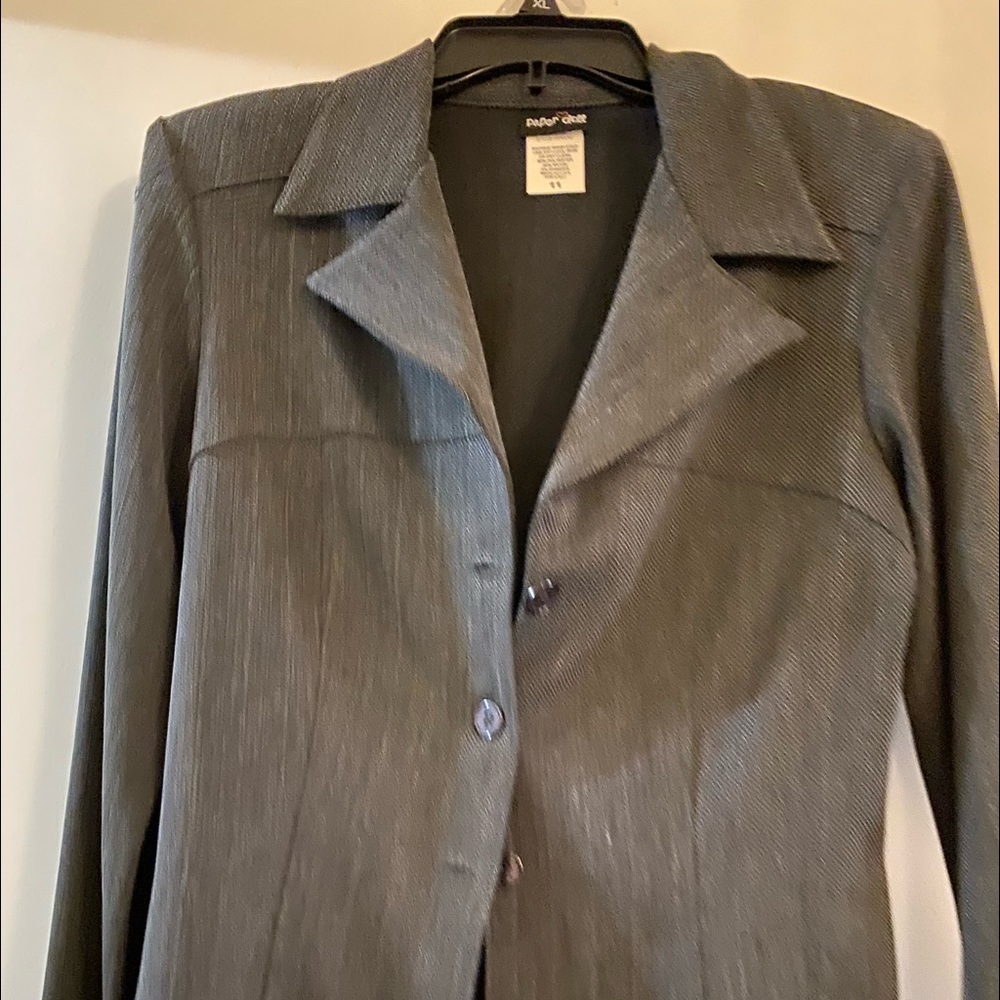NWT womens suit junior size 11.